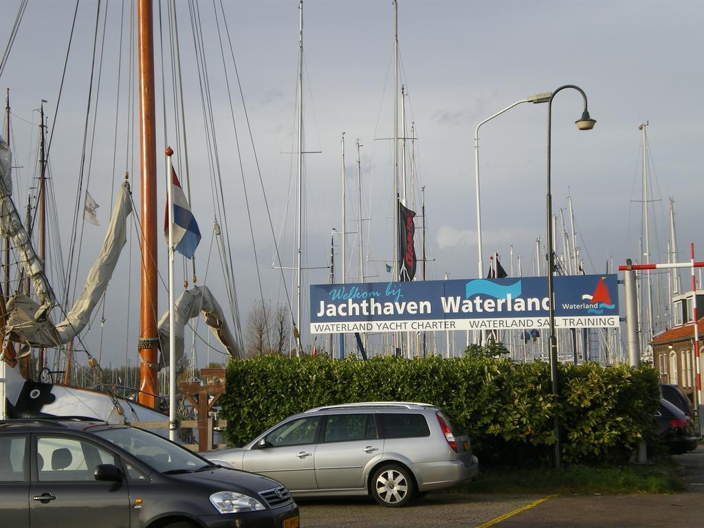 모니켄담 Slapen Op De Haven 아파트 외부 사진